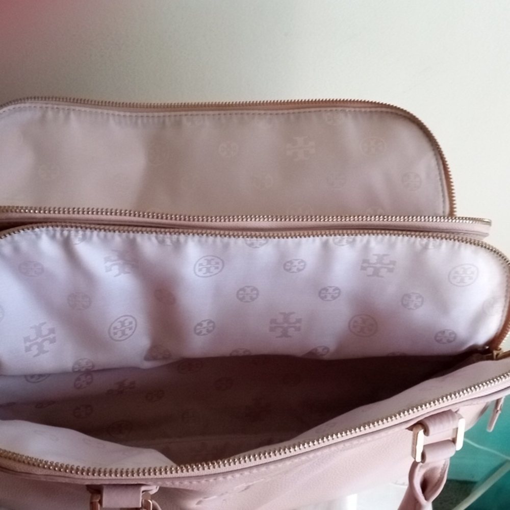 Tory Burch Satchel - Picture 9 of 11